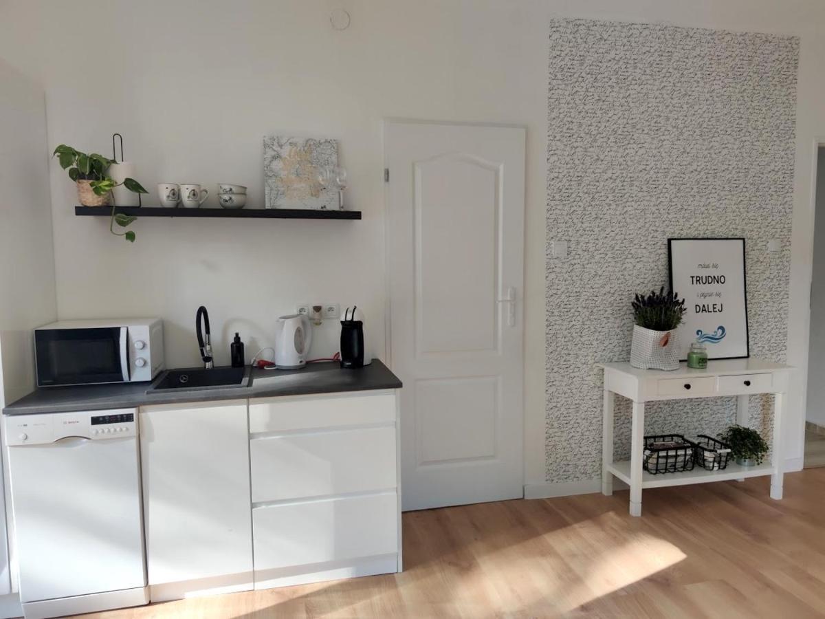 Apartament W Sasiedztwie Lasu 1800M Od Morza Sopot Ngoại thất bức ảnh