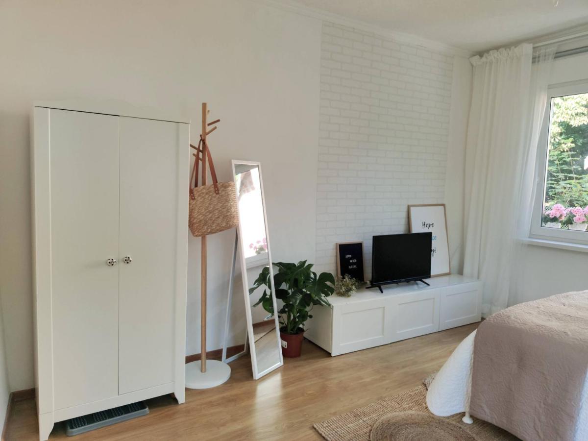 Apartament W Sasiedztwie Lasu 1800M Od Morza Sopot Ngoại thất bức ảnh