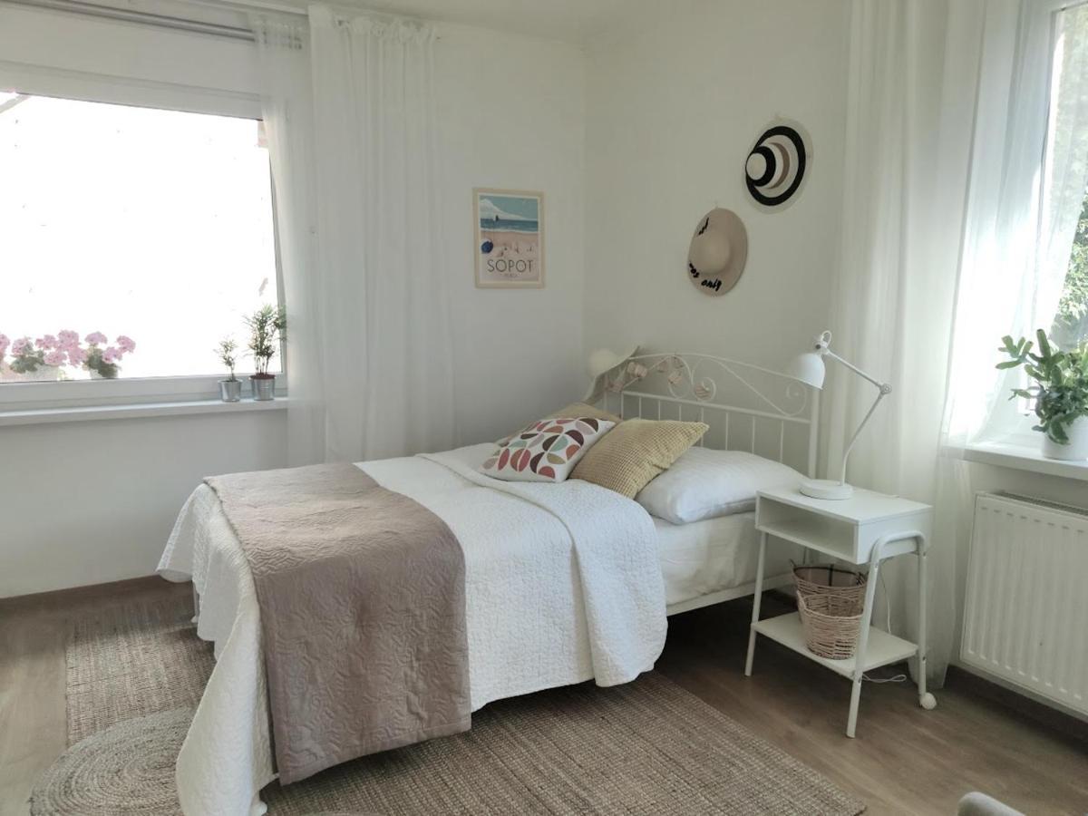 Apartament W Sasiedztwie Lasu 1800M Od Morza Sopot Ngoại thất bức ảnh